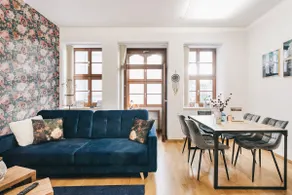 Central Apartment – Ideal for Families & Groups - Image 3