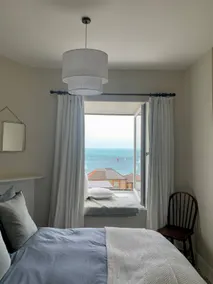 Stunning Coastal Home with Generous Ferry Discount - Image 5