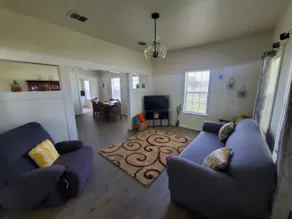 Coastal Home Perfect for Family&Fishing Getaway - Image 2