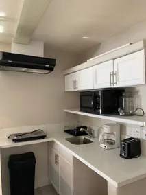 Private Studio, own entry, kitchenette,  full bath. - Image 5