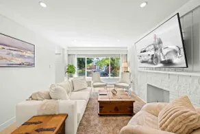 Quiet Central 3BD|Gated Parking, AC, Transit - Image 2