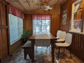 Cozy cottage! WiFi+AC/Heat+Close to 2 lakes - Image 2