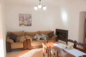 A MAJORCAN STYLE HOUSE IN CAMPANET - Image 5