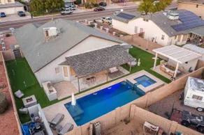 Heated Pool, Spa, Cold Plunge, Amazing Backyard - Image 5