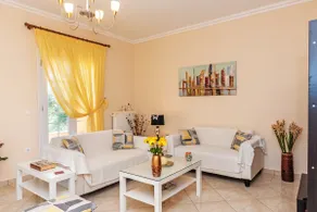 Swimming pool, 2 WC, BBQ, veranda, free parking - Image 5