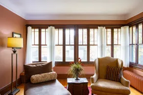 Beautiful Uptown 4BR! Steps to lake, near downtown - Image 5