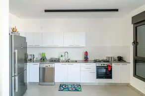 Special garden apartment with a private pool - Image 5