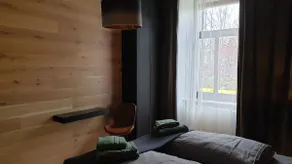 Beautiful loft with free parking - Image 4