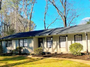 DT Creekside Retreat | Fire Pit & Games, Sleeps 9 - Image 2