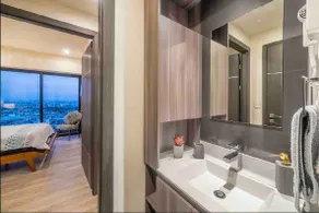 Loft Luxury Level 16 - Image 4