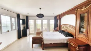 Azure Dreams: Your Stylish Escape in Curaçao - Image 5