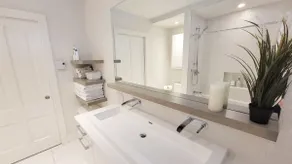 4 Bedrooms Historic Home w. Hot Tub in Downtown - Image 2