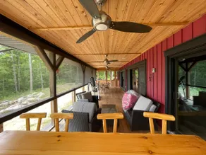 Cheerful four bedroom cottage on lakefront - Image 4