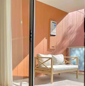 Spacious and Stylish apartment with parking - Image 5