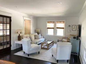Charming Bungalow - Image 5