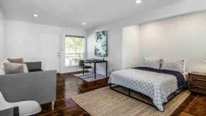 ‘Blue Bayou’ Roomy Studio 12 best Midtown/Montrose - Image 3