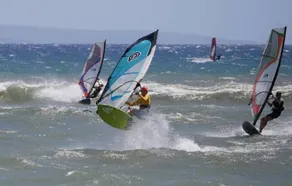 Beach House! Great for Wind-sports on Maui's North-shore close to Kahului & Paia - Image 4