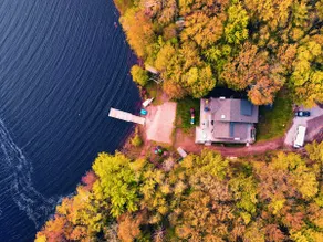 Lakeside Memories Await at Trenanthia's ”The OG” - Image 5