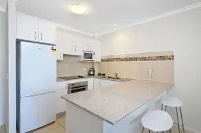 Apartment Opposite The Beach! - Image 2
