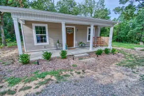 Honeymoon Suite or Family Retreat w/ Hot Tub - Image 1
