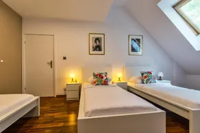 New Como Apartment for 10 people in the heart of Wrocław - Image 2
