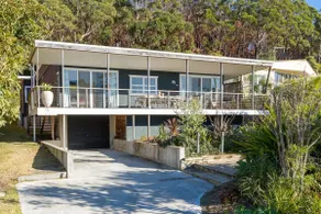 Palmwood at Hyams Beach - Image 2
