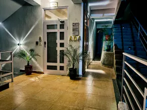 BIG 2BHK🏠 WFH 💻Lounge🥂 Balcony🌤 Lawn🪴 Bonfire.🔥 - Image 2