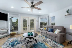 River Condo Near Gruene • Balcony • Hot Tubs - Image 2