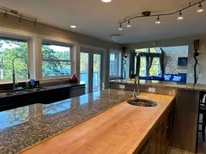 Stunning waterfront house(1～25people )2acres - Image 3