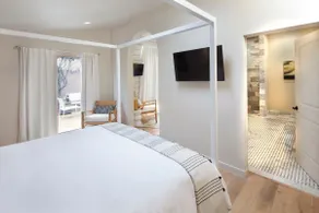 Luxurious Garden Suite in downtown Healdsburg - Image 3