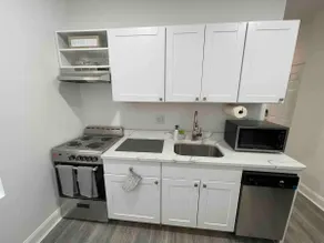 Lovely 1-bedroom rental unit in University City - Image 4