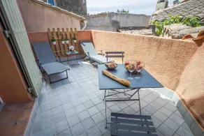 Charming terrace downtown air conditioning bright quiet - Image 4