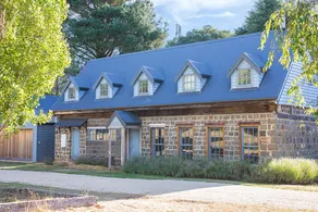 The Stonehouse - Image 2