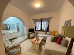 Unique Smaragda's Apartment - Image 3
