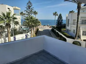 Modern apartment with sea view - Image 2
