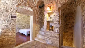 TRAVEL TO THE MIDDLE AGES - Image 2