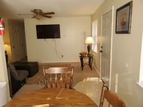 1408 4BR/2BA House is 2 side-by-side Duplexes - Image 4