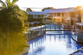 Open-plan Studio in Beautiful Resort - Image 5