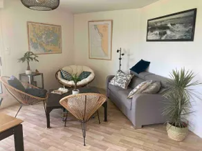 Large bright 2 bedroom near Conleau - Image 3