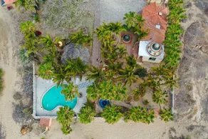 Beach front Villa - Image 2