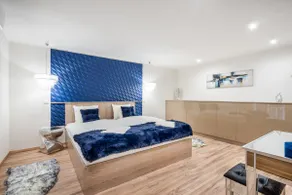Onyx LOFT Designer Apartment with balcony - Image 3