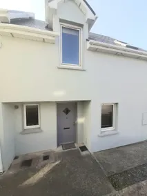 11 Harbourview Beautiful house with sea view - Image 2