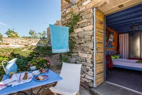 Marina, SYROS, small house, shared pool - Image 5