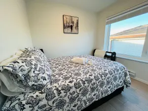 Central Private Laneway Home in Vancouver! - Image 4