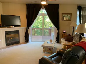 Comfort in the Trees, Sleeps 8, near PDX - Image 4