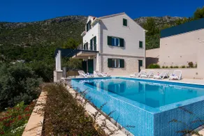 House Maro-infinty pool with splendid view - Image 5