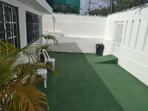 House with private pool - Image 2