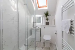West Bridgford Classy 2bed Flat - Image 3