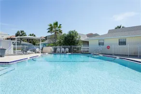 Oceanside/pool view-Surf Crest Village-Pets welcom - Image 5