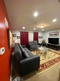 Quiet Cozy Ent.Unit free Parking 12 Min 2 Lake - Image 2